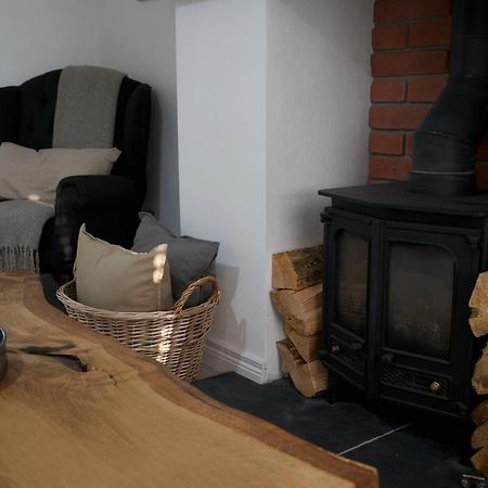 Modern 3 Bedroom Coastal Home Newry Eksteriør billede