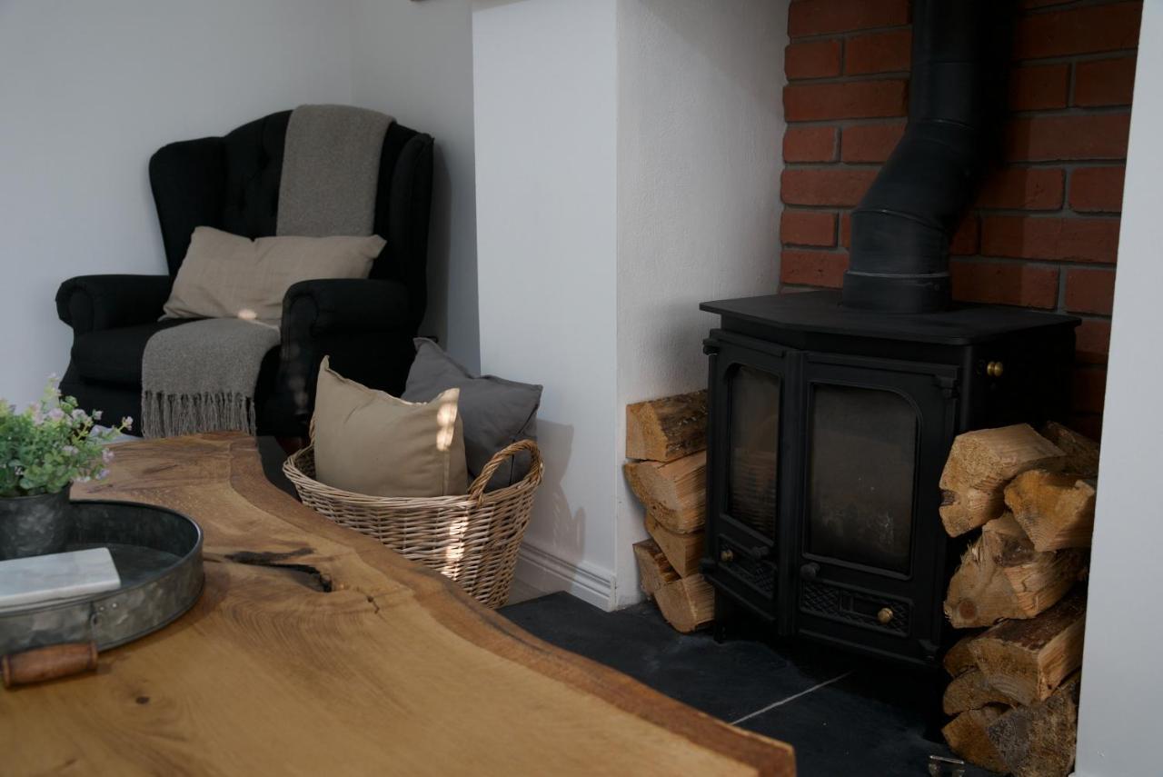 Modern 3 Bedroom Coastal Home Newry Eksteriør billede